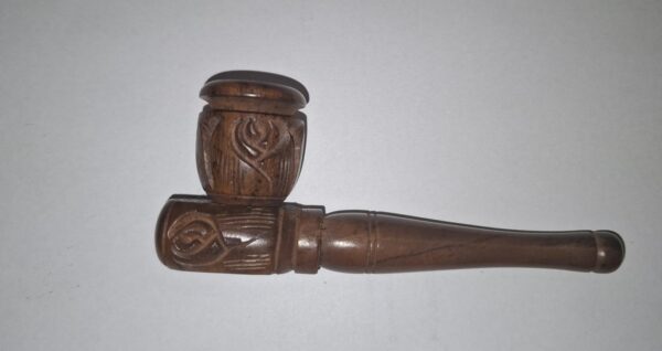 Wooden Pipe Carved 4"