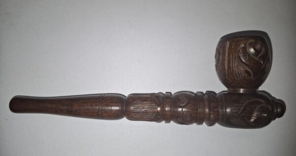 Wooden Pipe Carved 6"